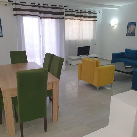 Appartement Au Centre De Marsa Ville La Marsa Luaran gambar